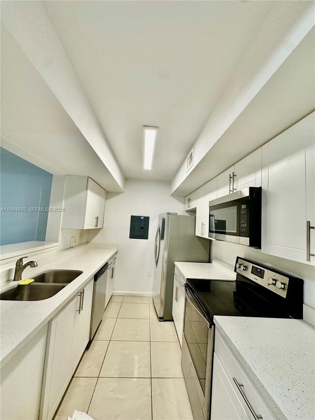 Photo - 10440 SW 156th Ct Unidad 722