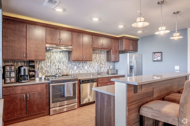 Clubhouse - Kitchen