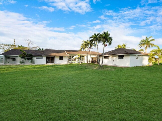 Photo - 20000 SW 216th St