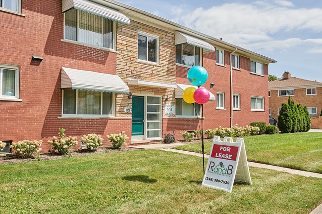 Bienvenido a casa - Royal Oak Crossings at Gardenia