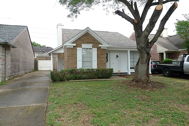 Photo - 5530 Santrey Dr Casa