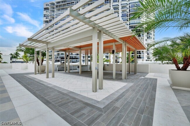 Photo - 4051 Gulf Shore Blvd N Unit 700