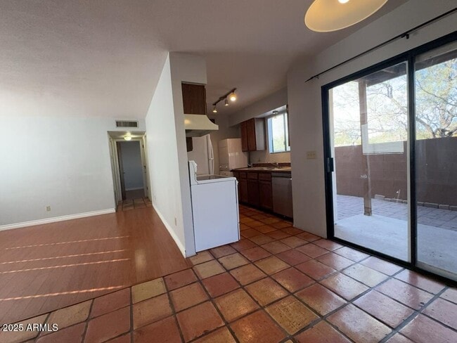 Photo - 4305 Ave Palermo Apartment Unit C