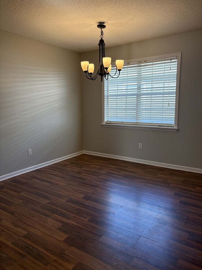 Photo - 3005 Schroer Dr