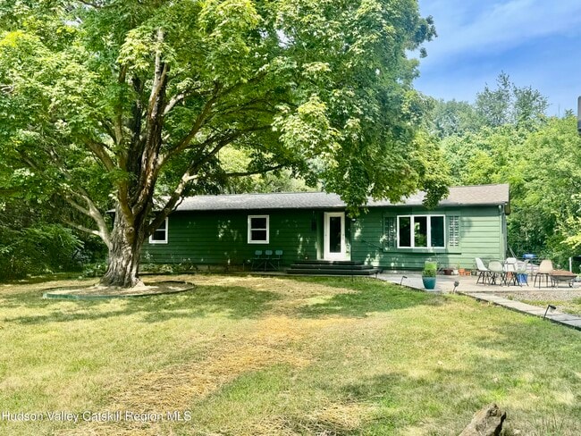 Building Photo - 50 Van Deusen Rd Rental