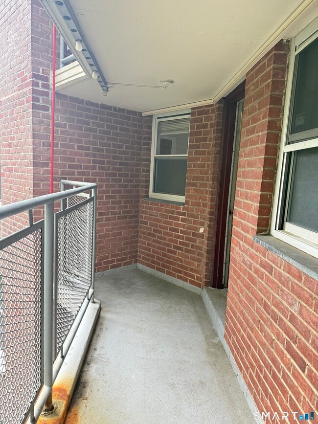 Photo - 71 Strawberry Hill Ave Unit 416