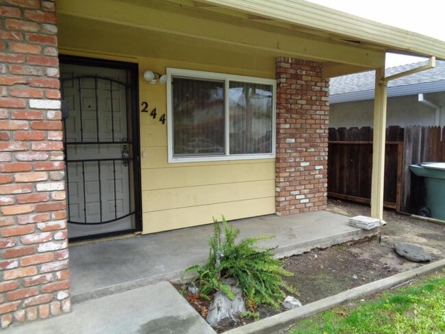 Photo - 244 W Alexander Ave