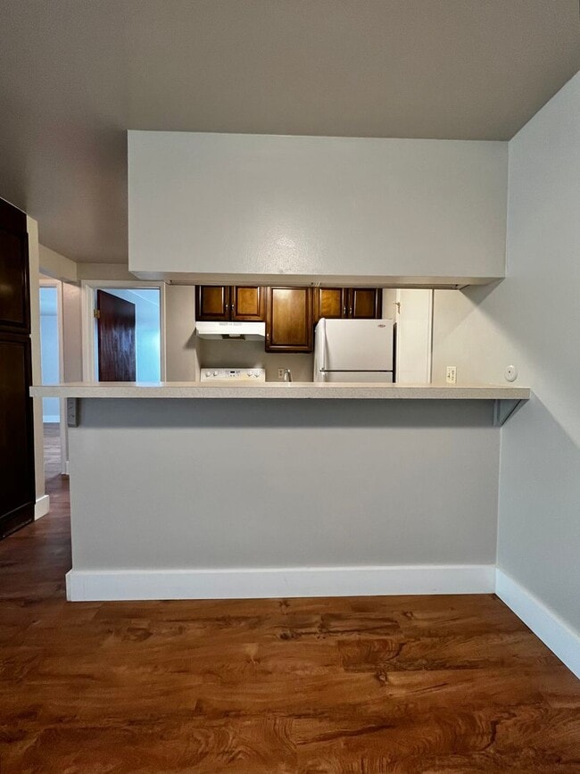 Photo - Robertson1005 (KC-DT) Unit C8