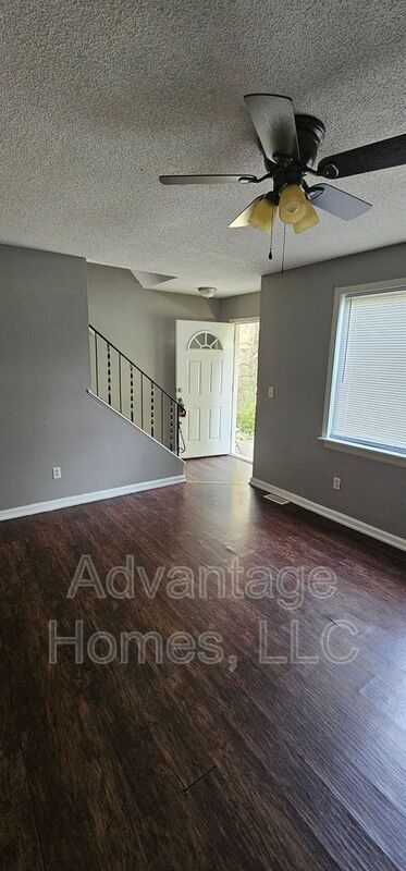 Photo - 721 N 70th Terrace