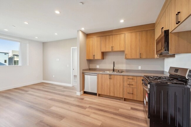 Building Photo - IM 21