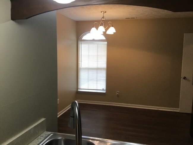 Photo - 2040 Theodore Dr