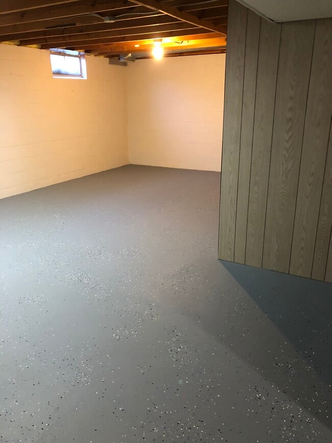 Photo - 202 16th Ave N