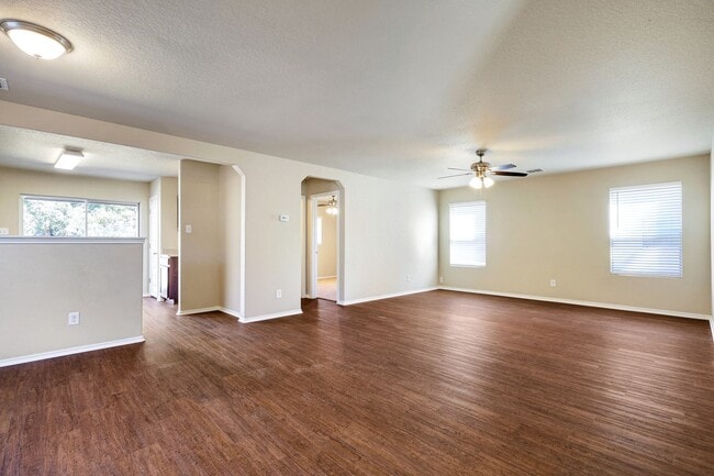 Photo - Move-In Ready Home with New Flooring and A...