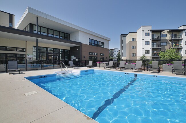 Photo - The Summit at Seasons