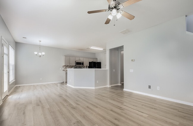 Building Photo - 10901 Claude Freeman Dr Rental