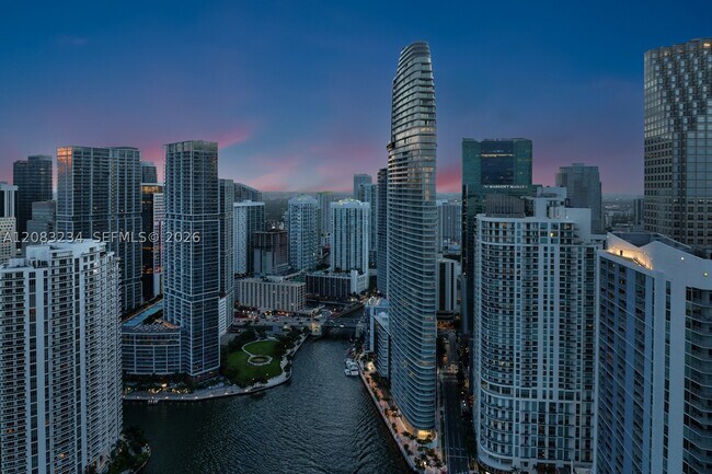 Photo - 300 Biscayne Blvd Unit 3302