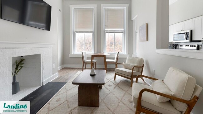 Building Photo - 617 W Lexington St