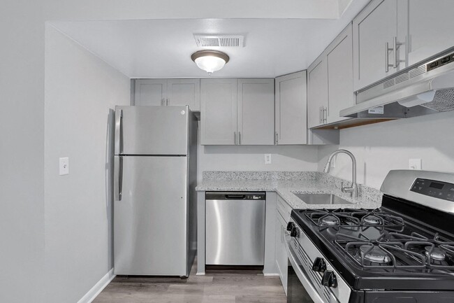 Building Photo - Riverstone I Rental