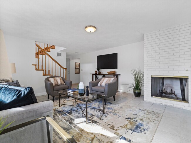 Photo - 7 Asheville Rd