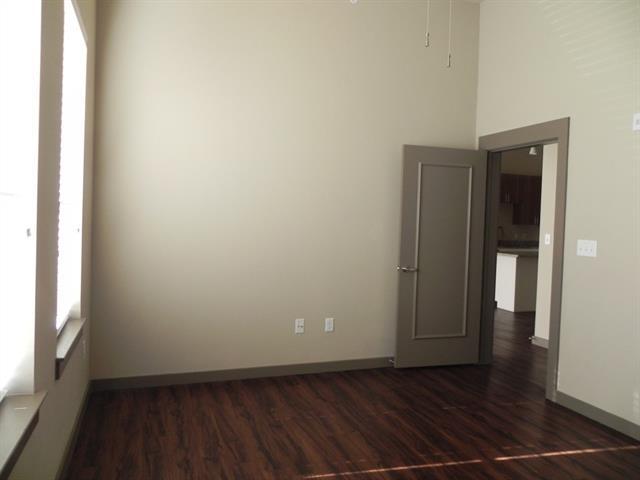 Photo - 4320 Dickason Ave Unit 311