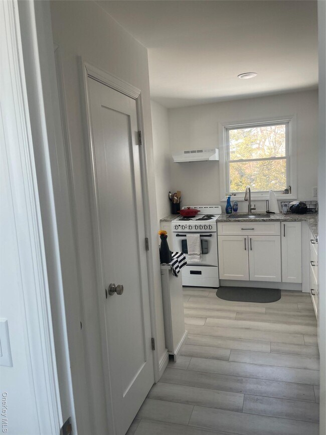 Photo - 7 Anawanda Rd