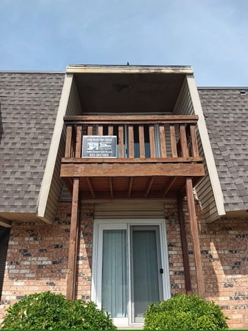 Photo - 370 Wallace Rd