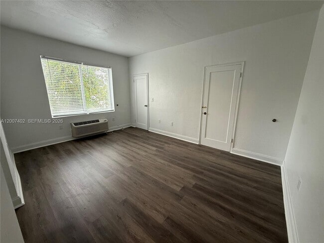 Photo - 320 80th St Unit 16