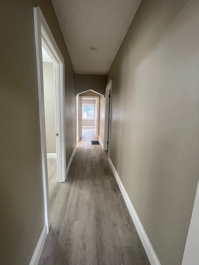 Photo - Gorgeous 3 Bedroom Home in Alameda.