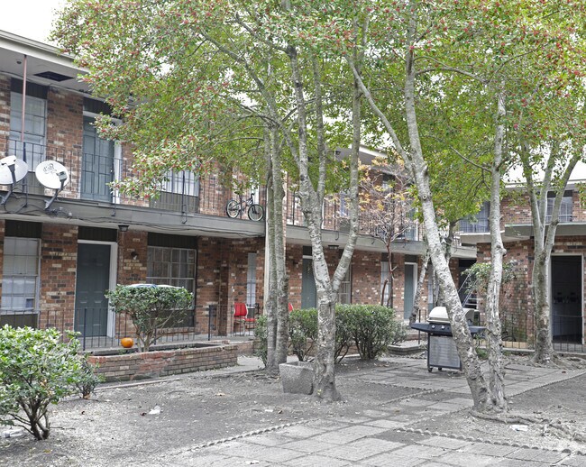 Riverside Court I