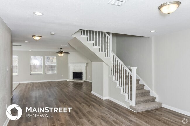 Building Photo - 8111 Ashwood Pointe Rental