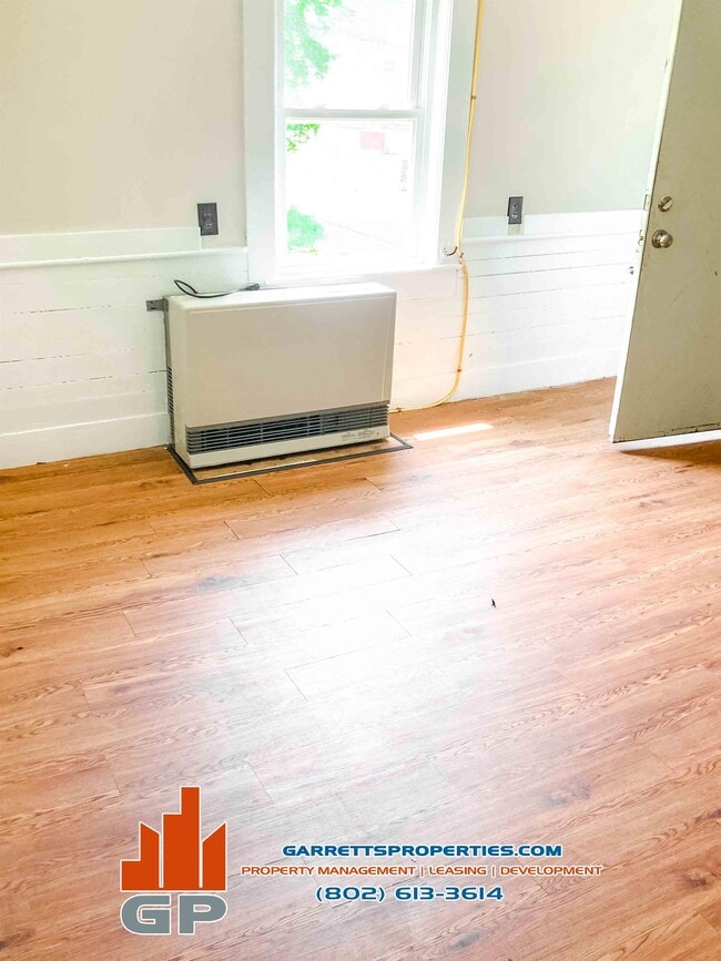 Photo - 68 Elm St Unit 3