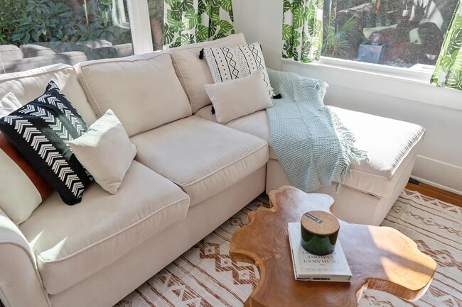 Photo - 619 Milwood Ave Unit A