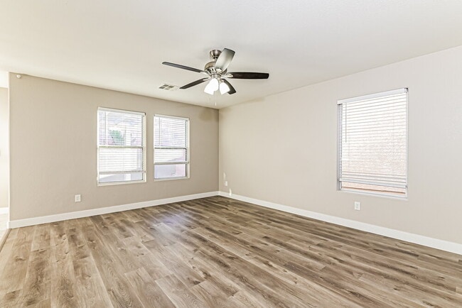 Photo - 217 Bella Matese Ave