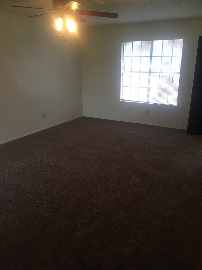 The Colony Apartments Waco, TX