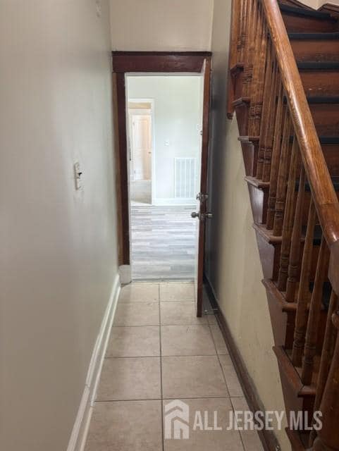 Photo - 331 Somerset St