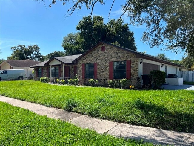 8936 Rose Hill Dr