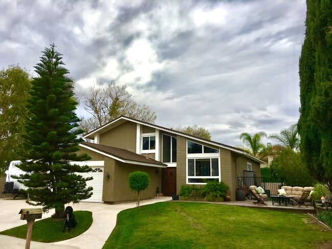 Photo - 672 Garland Court