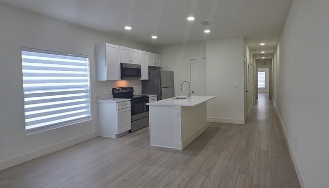 Photo - 3099 15th Ave S