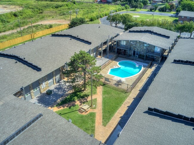 The Vue at Oak Creek