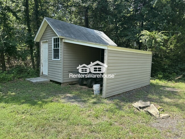 Photo - 17825 Falls Rd