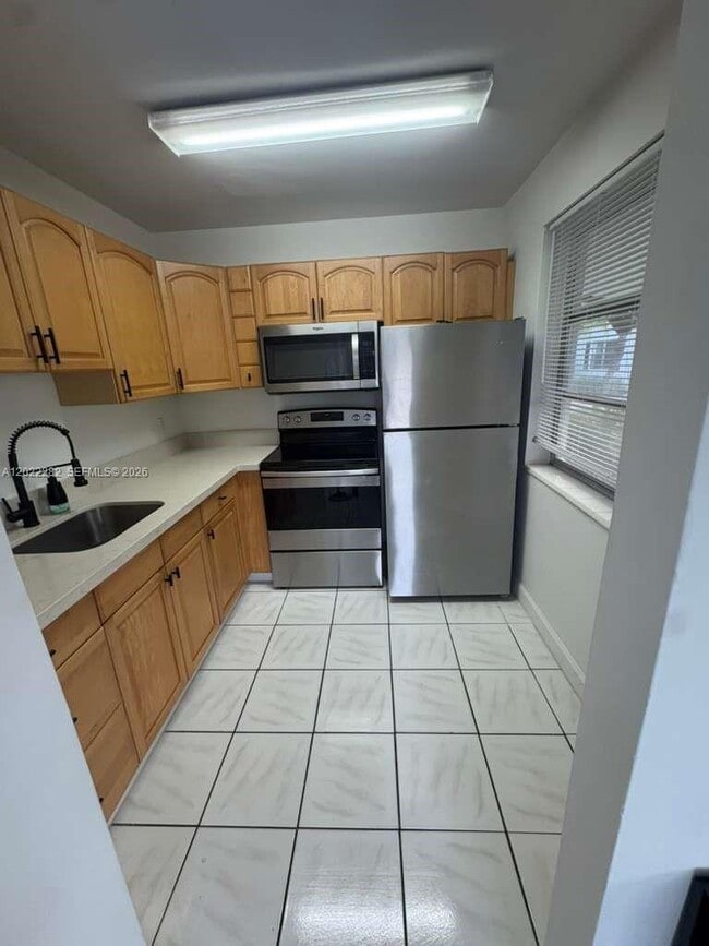 Photo - 3210 Canal Dr Unit 5
