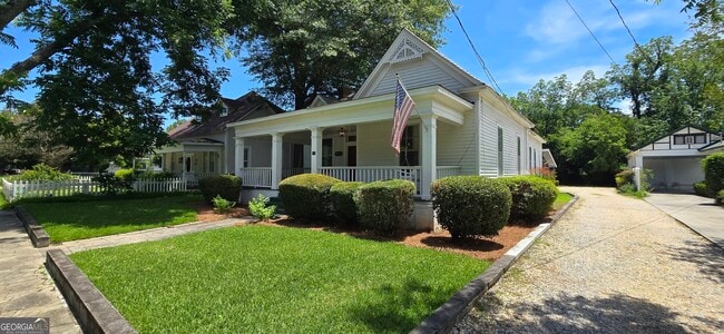 Photo - 712 Stonewall St