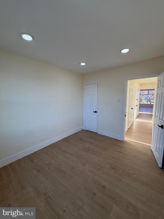 Photo - 8540 Castor Ave