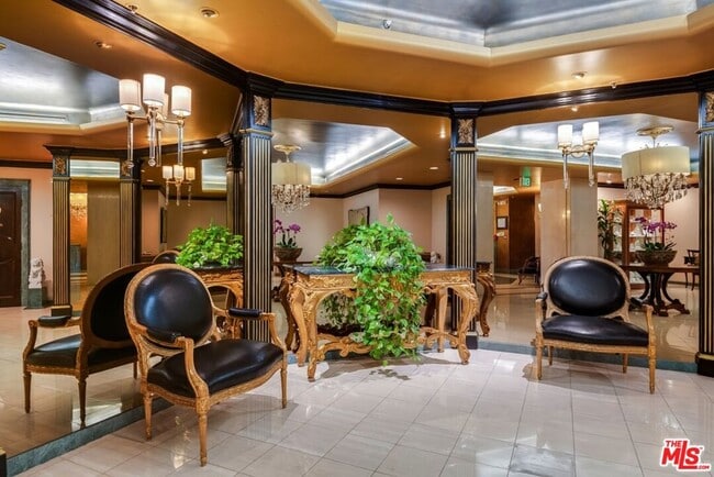 Photo - 10351 Wilshire Blvd Unit PH1
