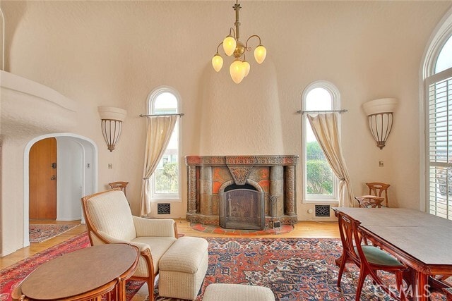 Photo - 1602 The Strand