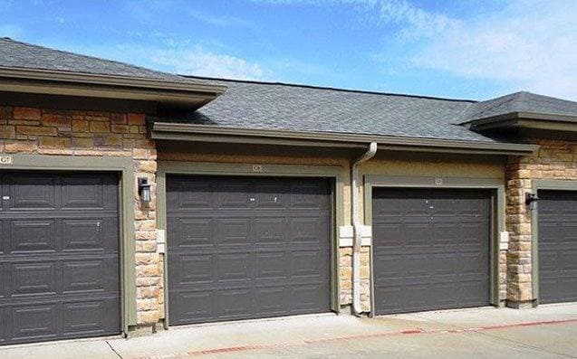 Photo - PECAN POINTE