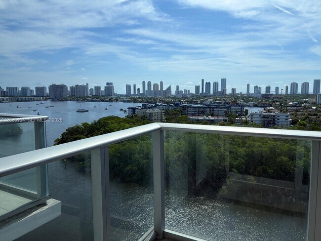 Photo - 16385 Biscayne Blvd Unit 1417