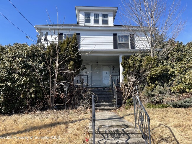 Photo - 855 Throop St Townhome