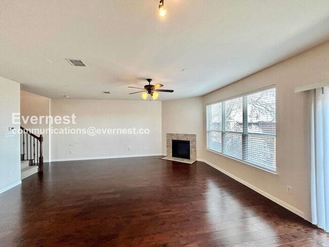 Photo - 2356 Aspermont Way