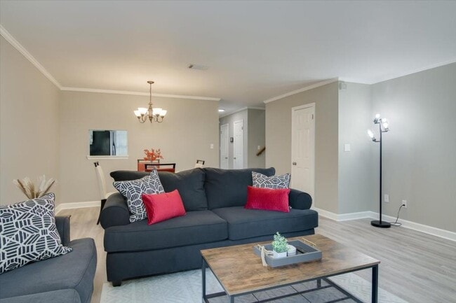 Photo - 705 Beacon Hill Ln